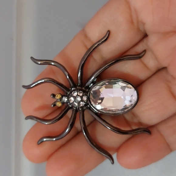 Avon Jewelry - AVON Black Sparkling Spider Brooch Pin Halloween